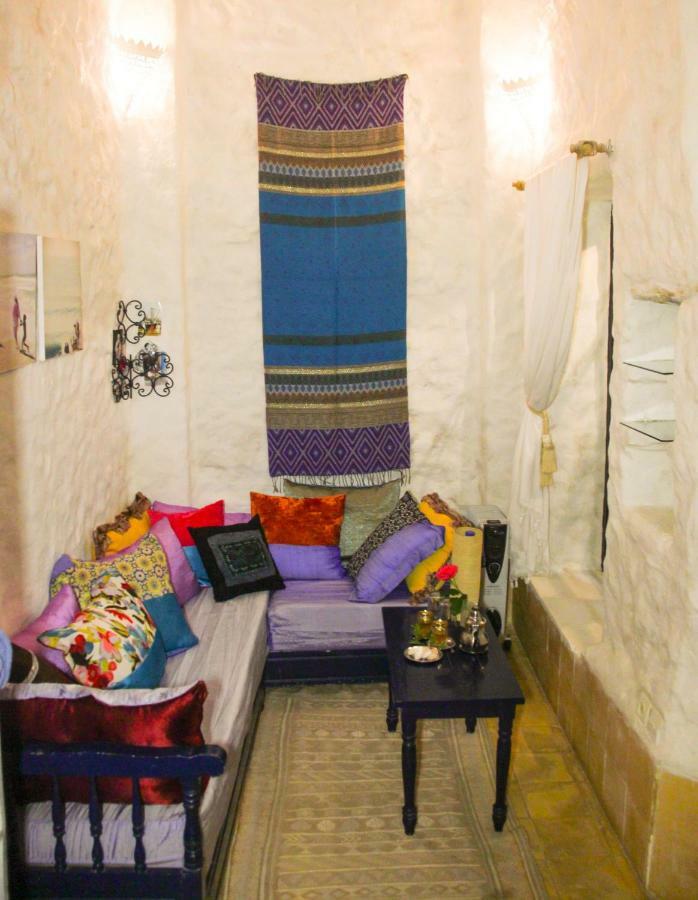 Riad Lunetoile 에사우이라 외부 사진